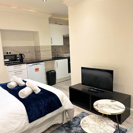 London Charm - Stylish Studio In Kensington エクステリア 写真